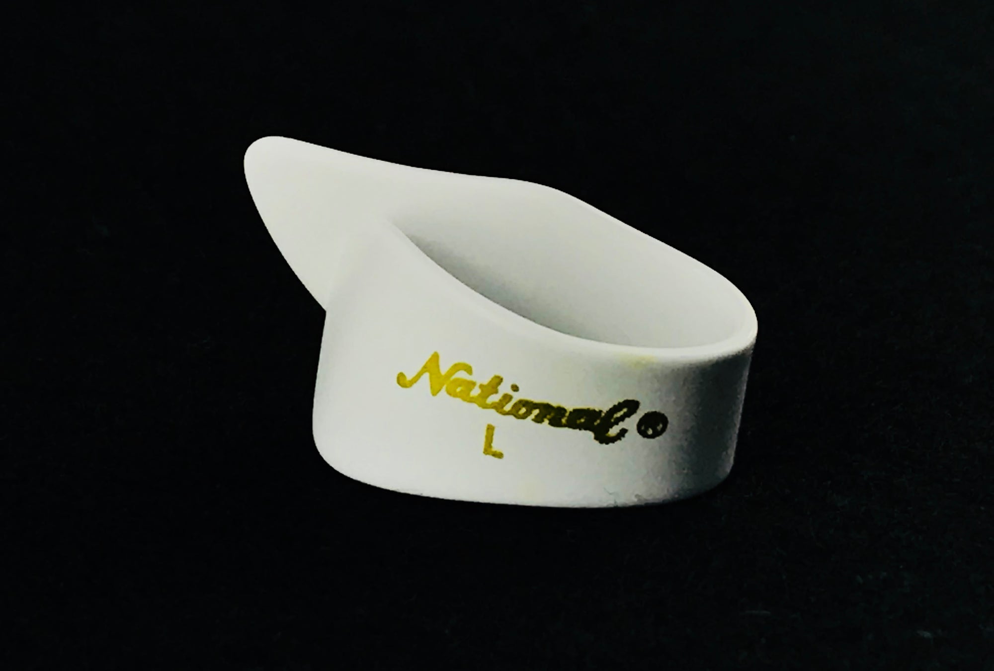 National White Thumb Pick