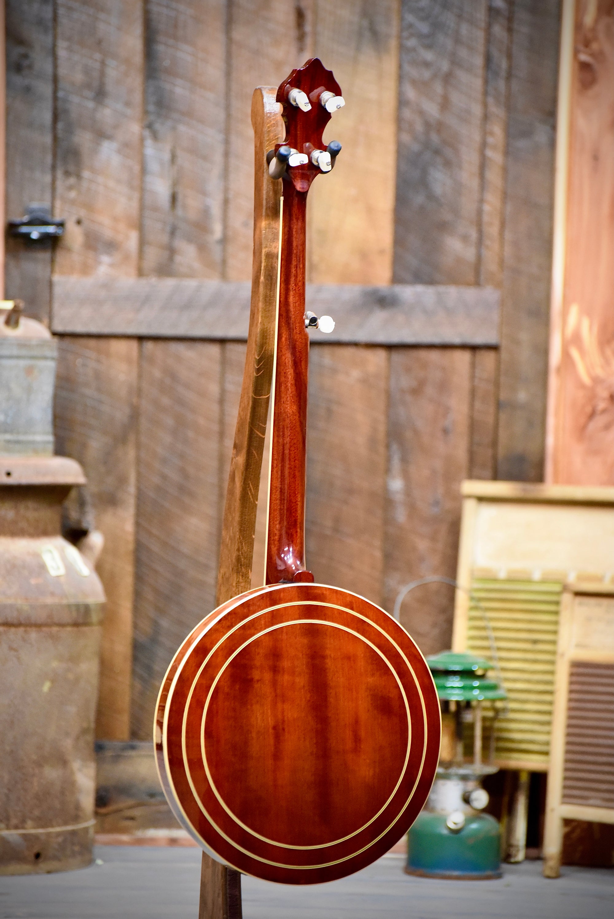 Pre-Owned Gold Tone Style 3 “Twanger” 5-String Bluegrass Banjo With Engraved Armrest And With Case