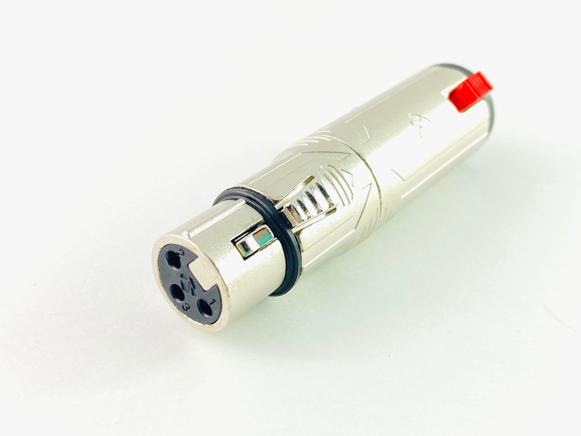 Roxtone RA3XFJF XLR Female to 1/4” Female Latch Adapter