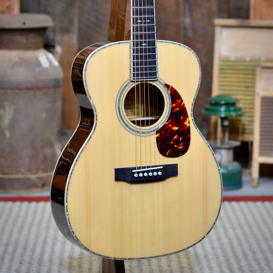 Recording King RO-342 Tonewood Reserve Elite Auditorium Acoustic Guitar Gloss Natural