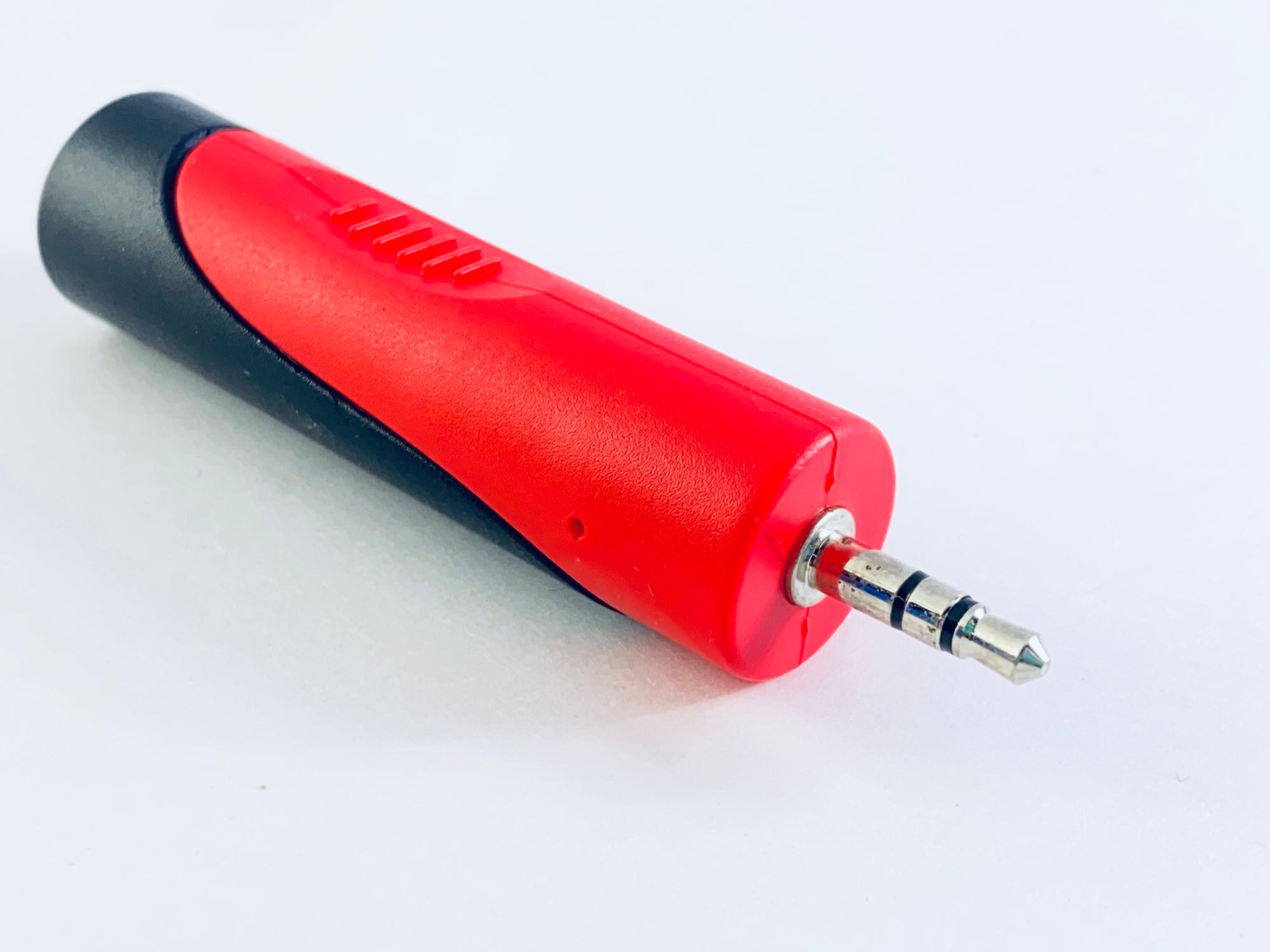 Roxtone RPAN220 1/8” Male To 1/4” Female Adapter