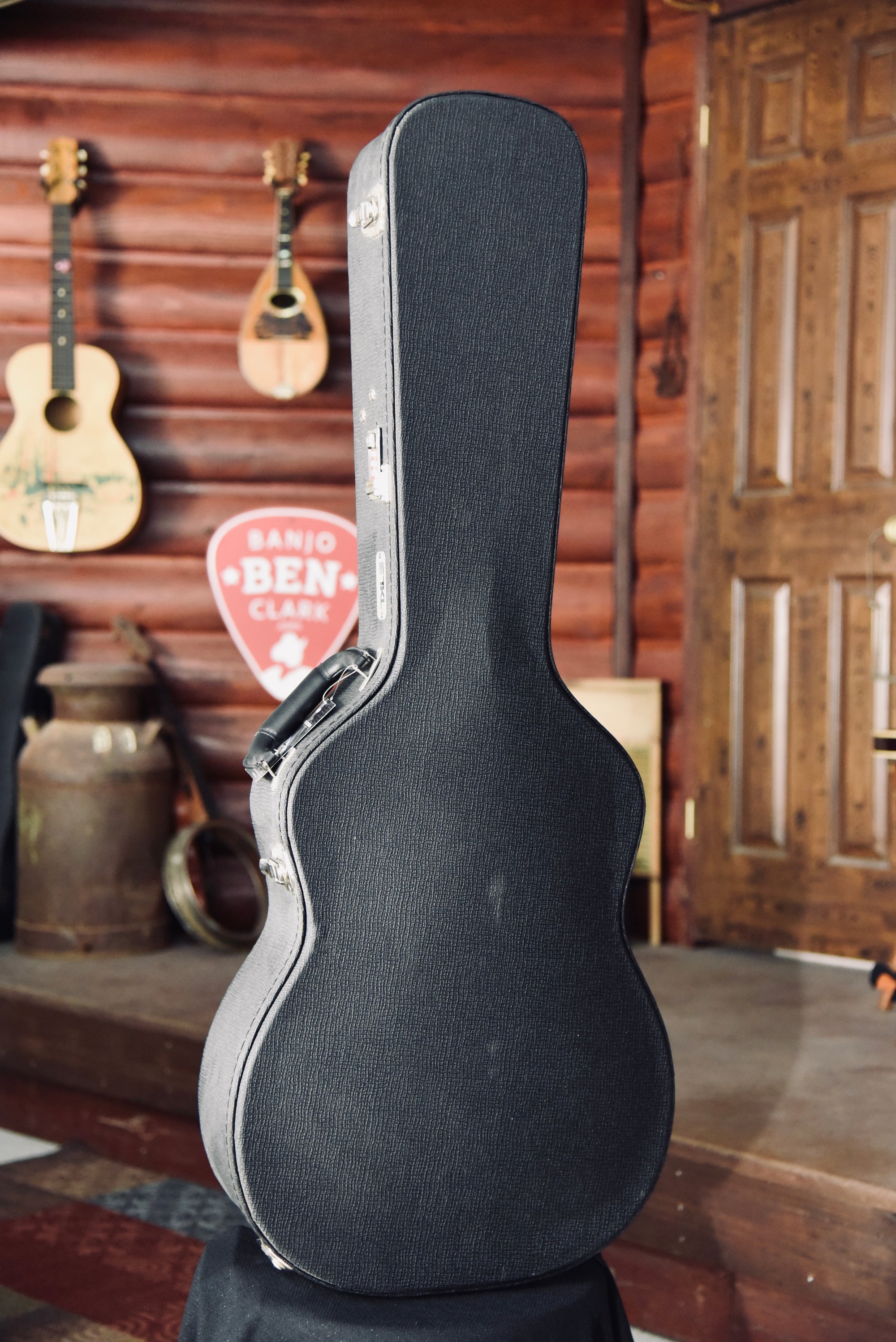 Fender Classic Series Case Stand - 5 Guitar BRN « Instrument Stand