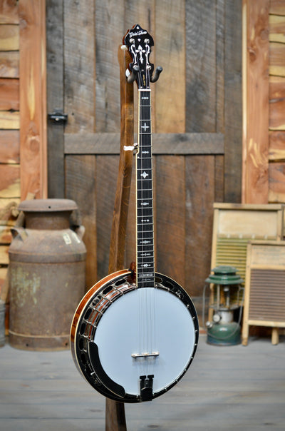 Gold Tone Style 3 “Twanger” 5-String Bluegrass Banjo With Radiused Fretboard and With Case