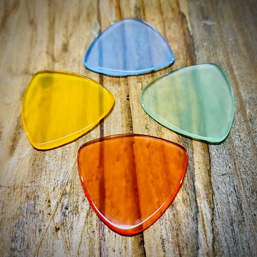 ToneSlabs Tweener Smaller Triangle Flatpick With 1 Rounded Corner