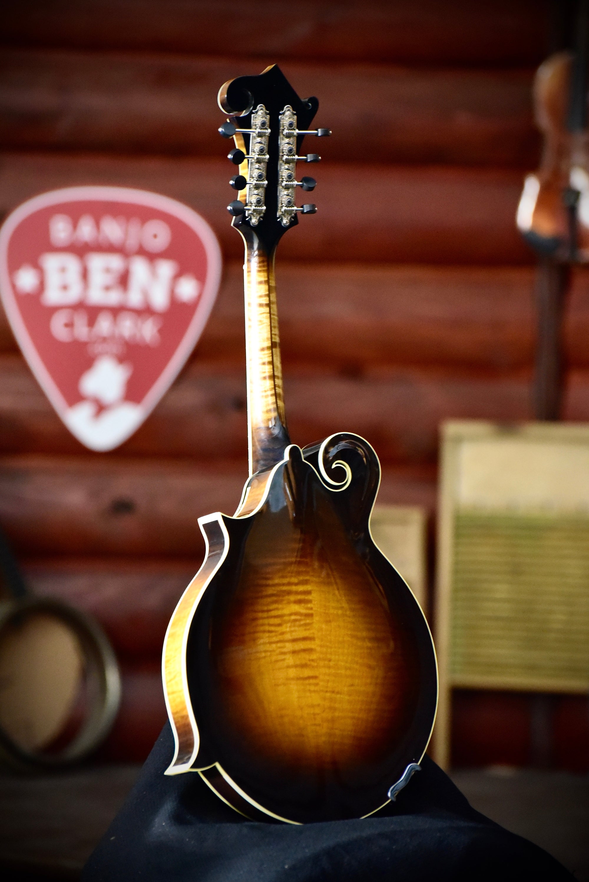 Pre-Owned Northfield Big Mon F-Style Mandolin With Case