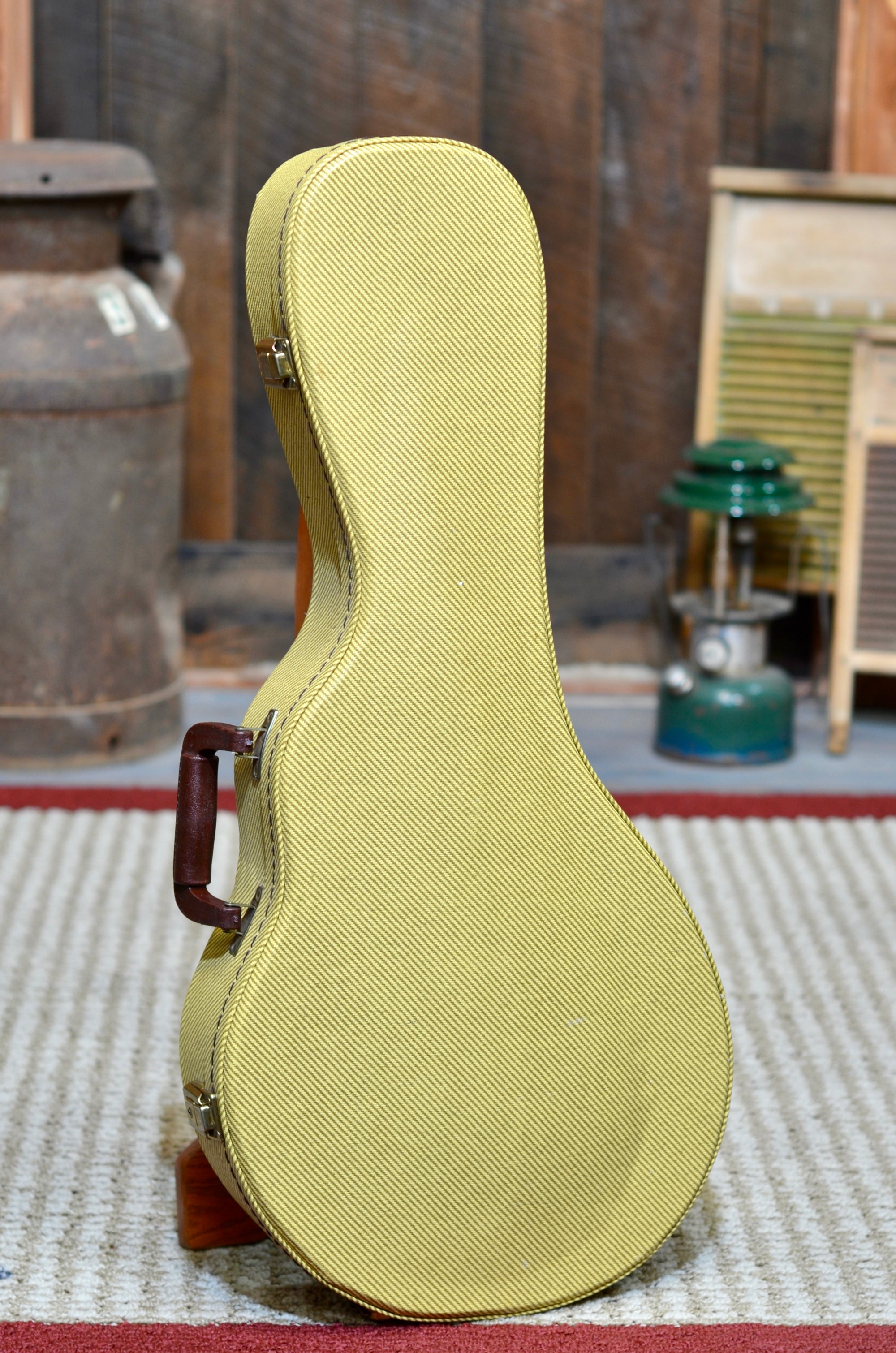 Pre-Owned Weber Bitteroot Mandolin With Case