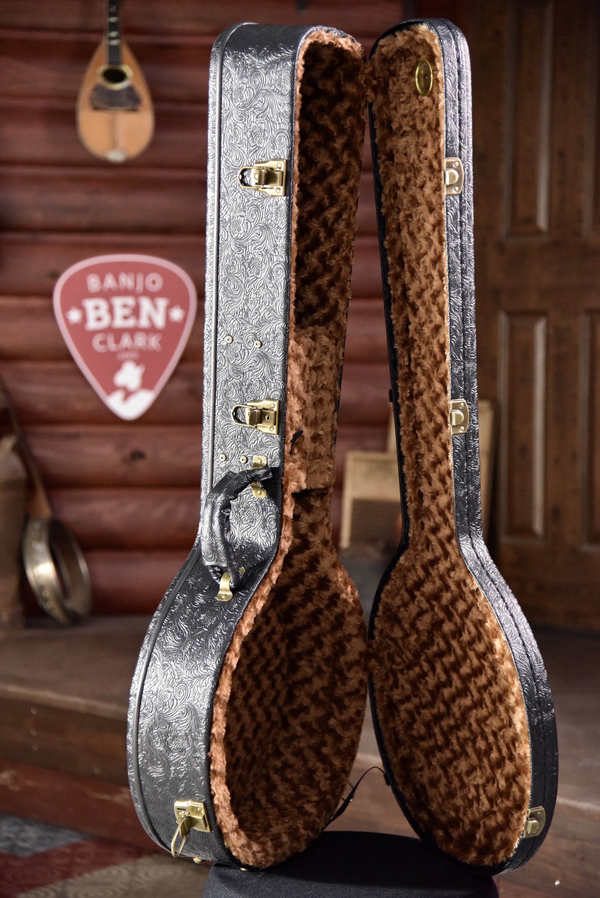 Pre-Owned Ibanez B200 5-String Resonator Banjo With Case