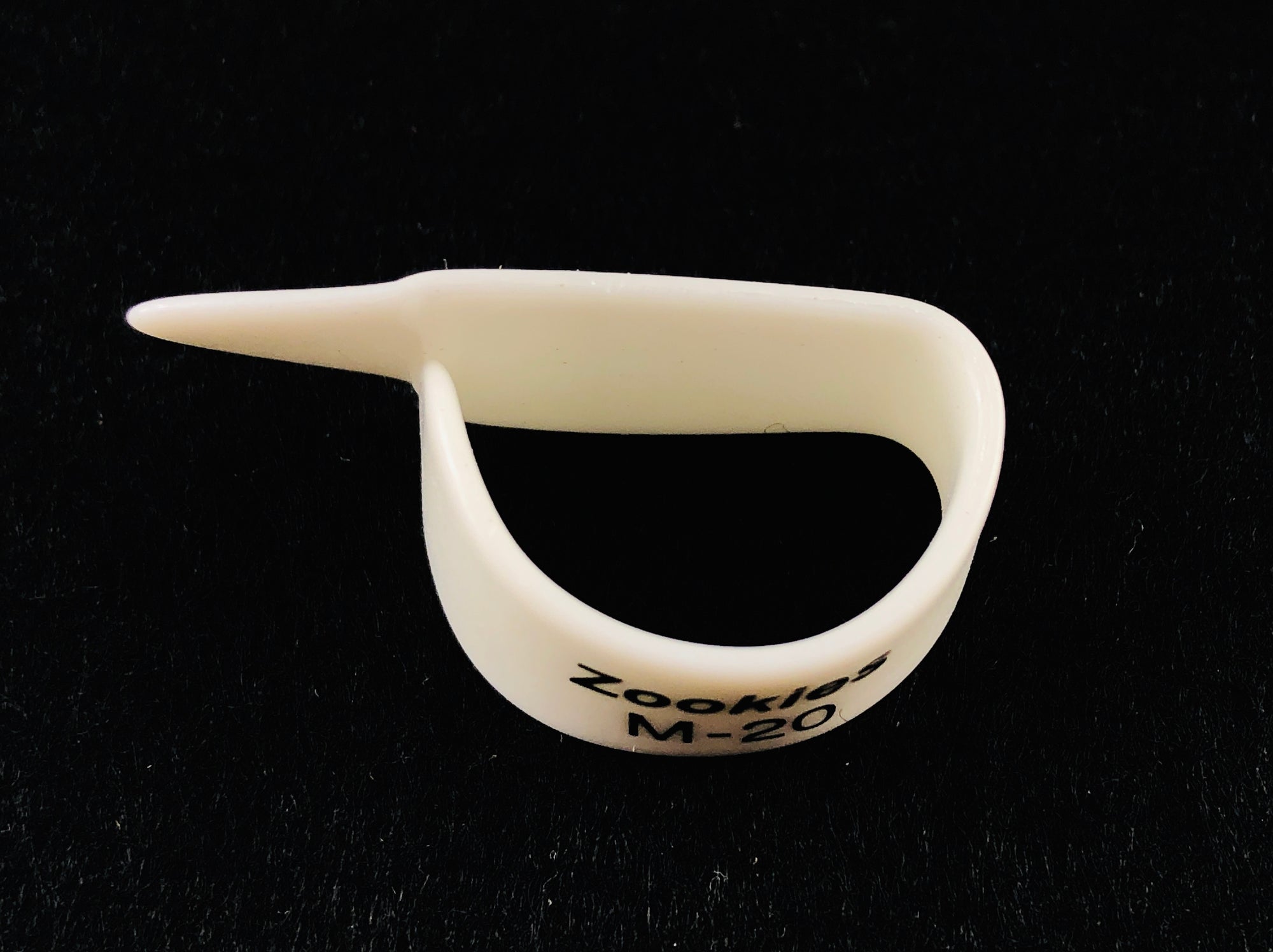 Zookie Angled Thumbpicks - Medium