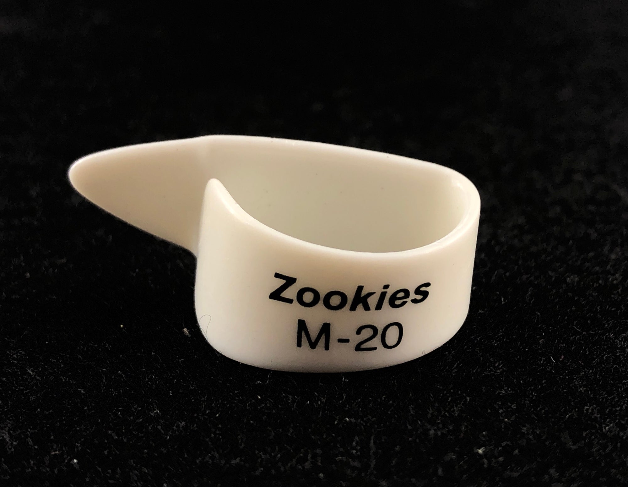 Zookie Angled Thumbpicks - Medium
