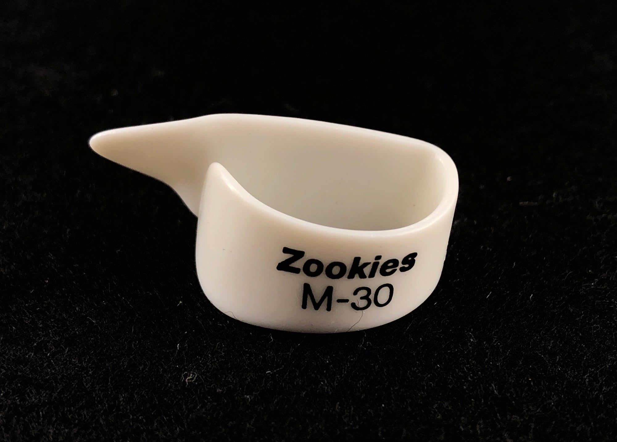 Zookie Angled Thumbpicks - Medium