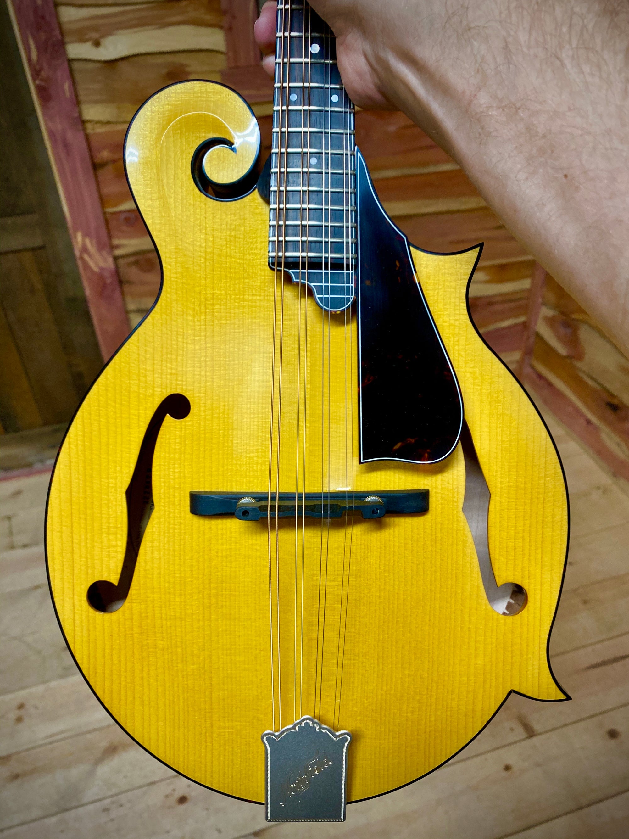 Northfield Big Mon Natural Finish Tortoise Bound F-Style Mandolin With Case