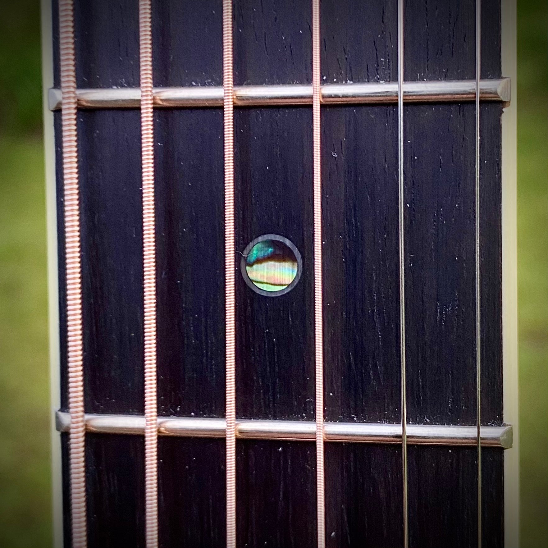 Yamaha LL16BSHB Handcrafted A.R.E. Acoustic-Electric Guitar With Case - Brown Sunburst